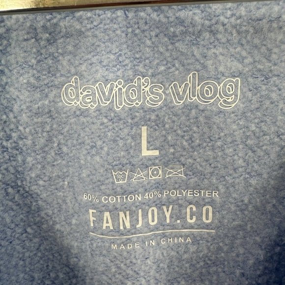 David Dobrik Blue David's Vlog Crew Neck Pullover Sweatshirt sz L Large Merch - Picture 4 of 5